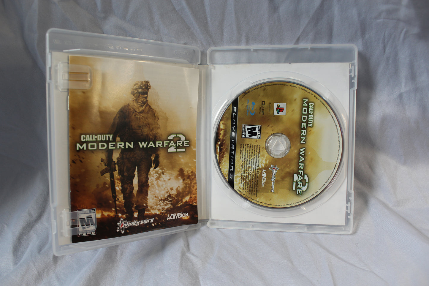 Call of Duty: Modern Warfare 2 (PlayStation 3, 2009)
