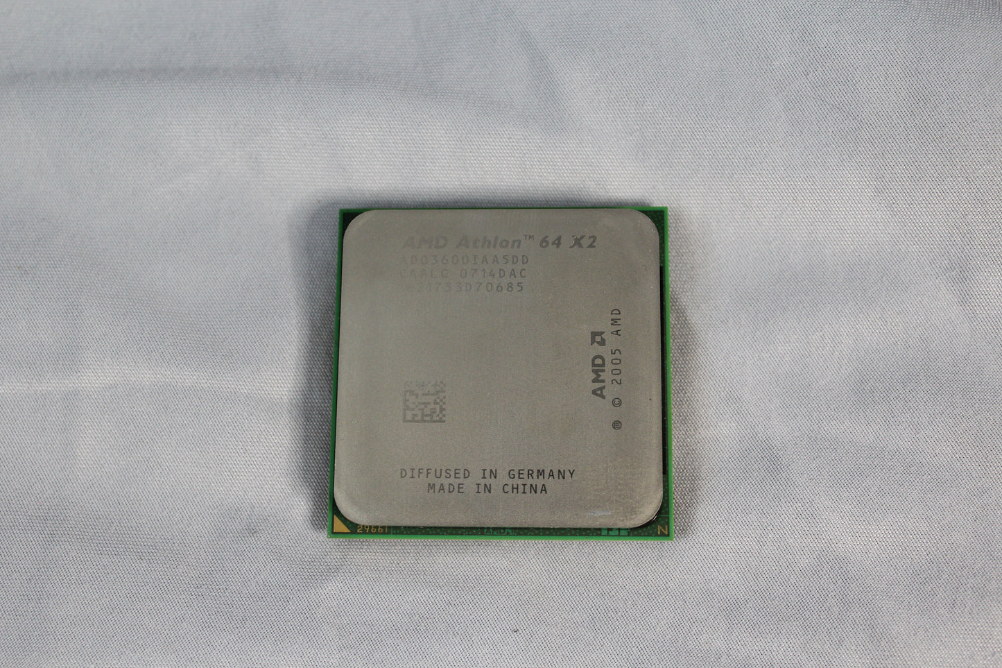 AMD Athlon 64 X2 3600+ Energy Efficient 1.9 GHz Dual-Core (ADO3600IAA5DD)...