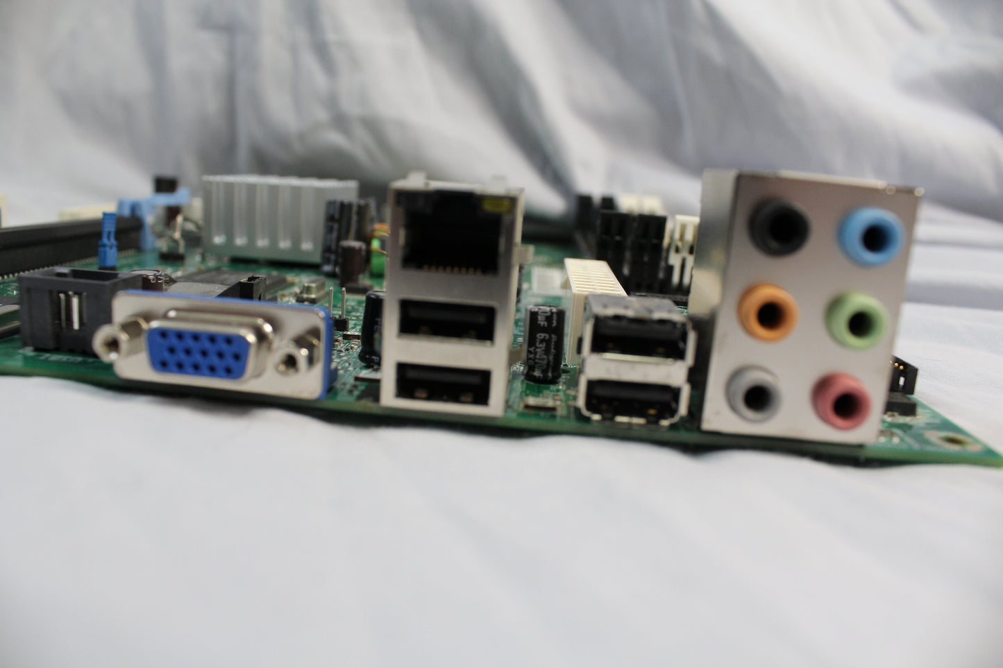 Dell E39765 AN2106 REV A03 AMD am2 socket motherboard with Nvidia NF-430-N-A3